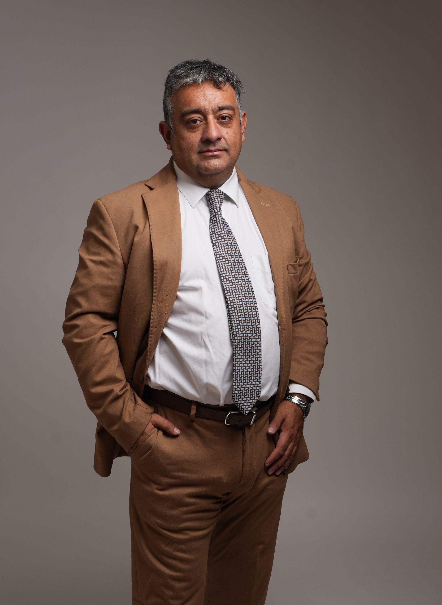 Sergio Salazar Bobadilla, abogado