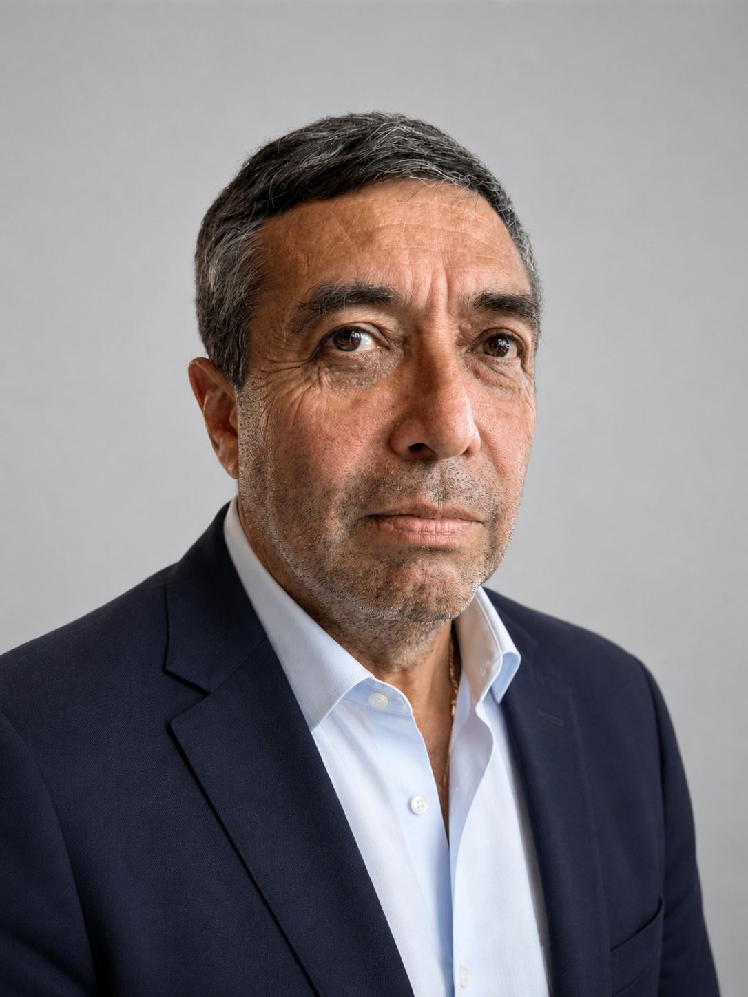 Oscar Acuña Poblete, abogado